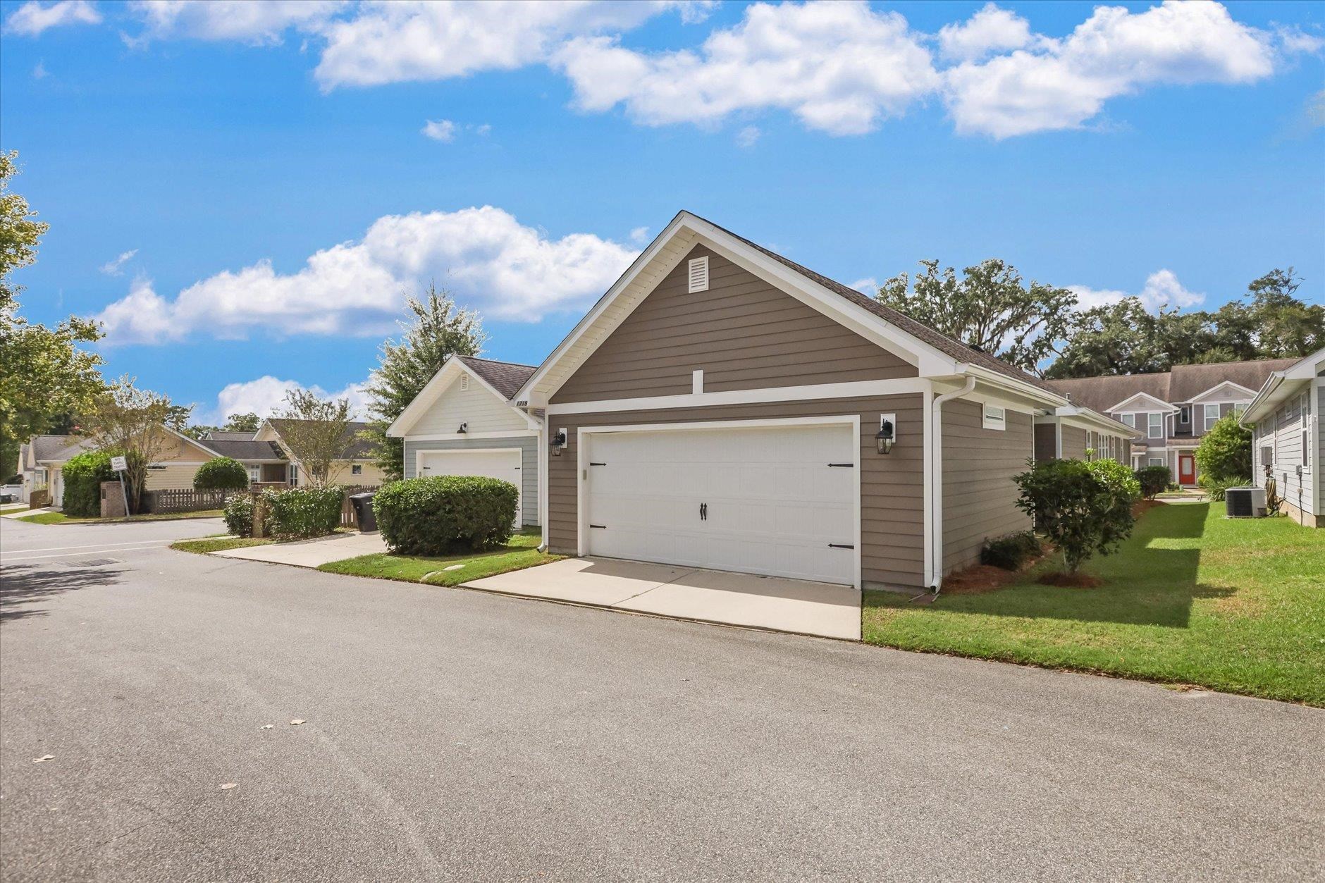 1719 Brush Hill Road Tallahassee, FL 32308 - Photo 4 of 43