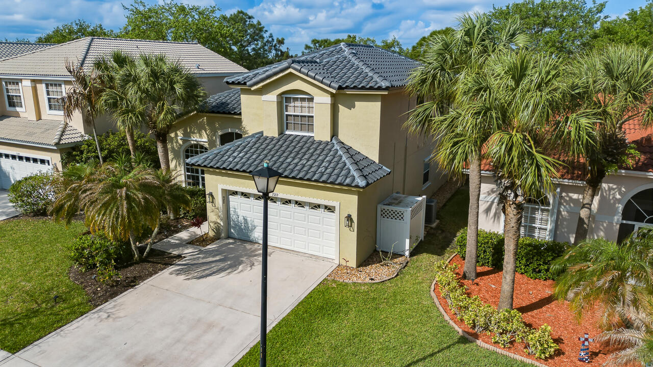 7213 Southeast Magellan Lane Stuart, FL 34997 - Photo 7 of 49 7213 SE Magellan Lane-9