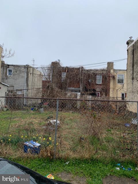 655 North Sickels St  