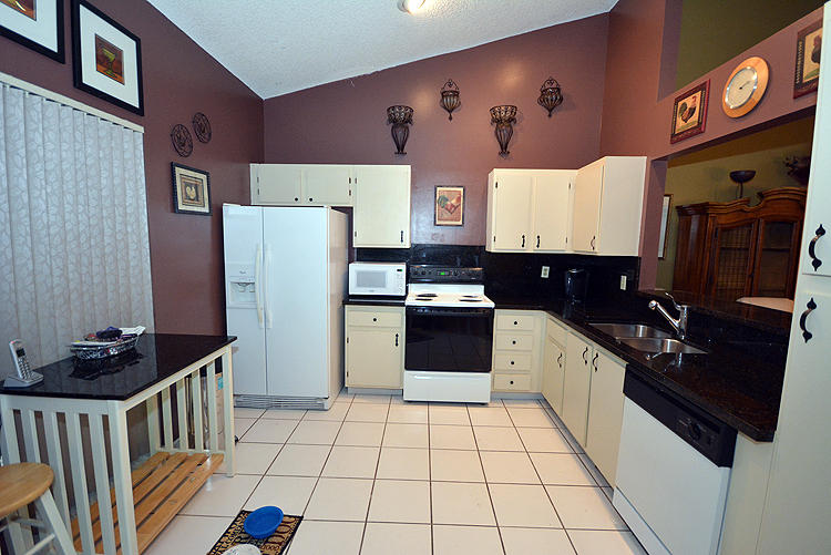 9312 Ketay Circle Boca Raton, FL 33428 - Photo 2 of 22 EBF_4758