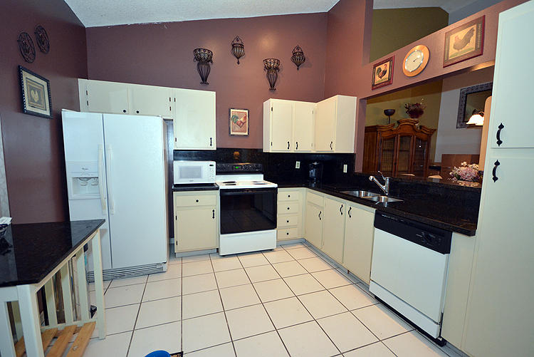 9312 Ketay Circle Boca Raton, FL 33428 - Photo 3 of 22 EBF_4760