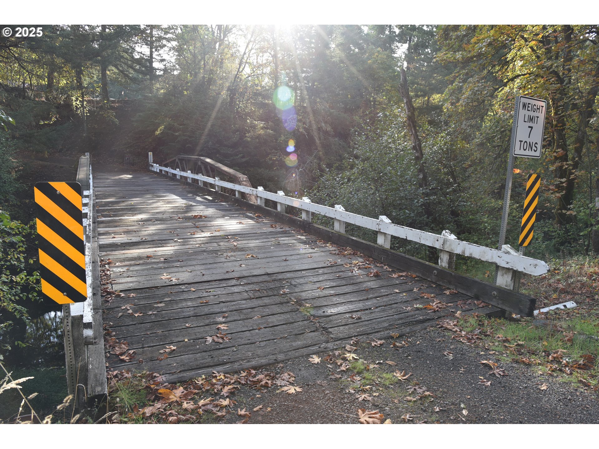 3890 Mill Creek Road Dallas, OR 97338 - Photo 7 of 36 a backyard of a house with lots of green space