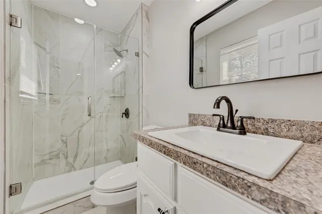 $2,400 | 306 Asbury Circle, Euless, TX 76039