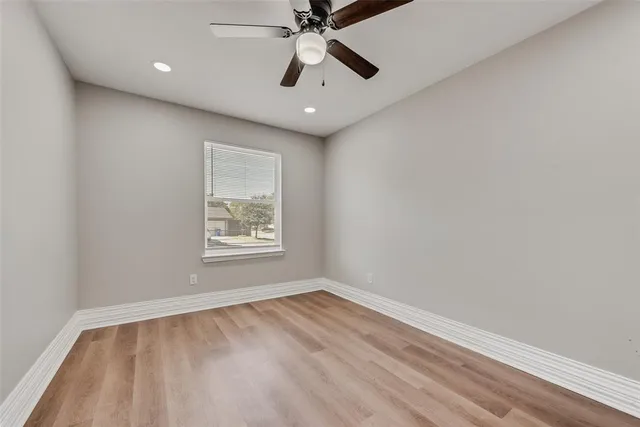 $2,400 | 306 Asbury Circle, Euless, TX 76039