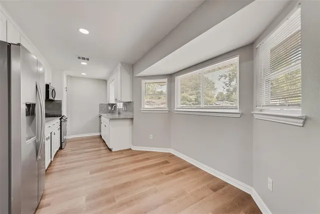 $2,400 | 306 Asbury Circle, Euless, TX 76039