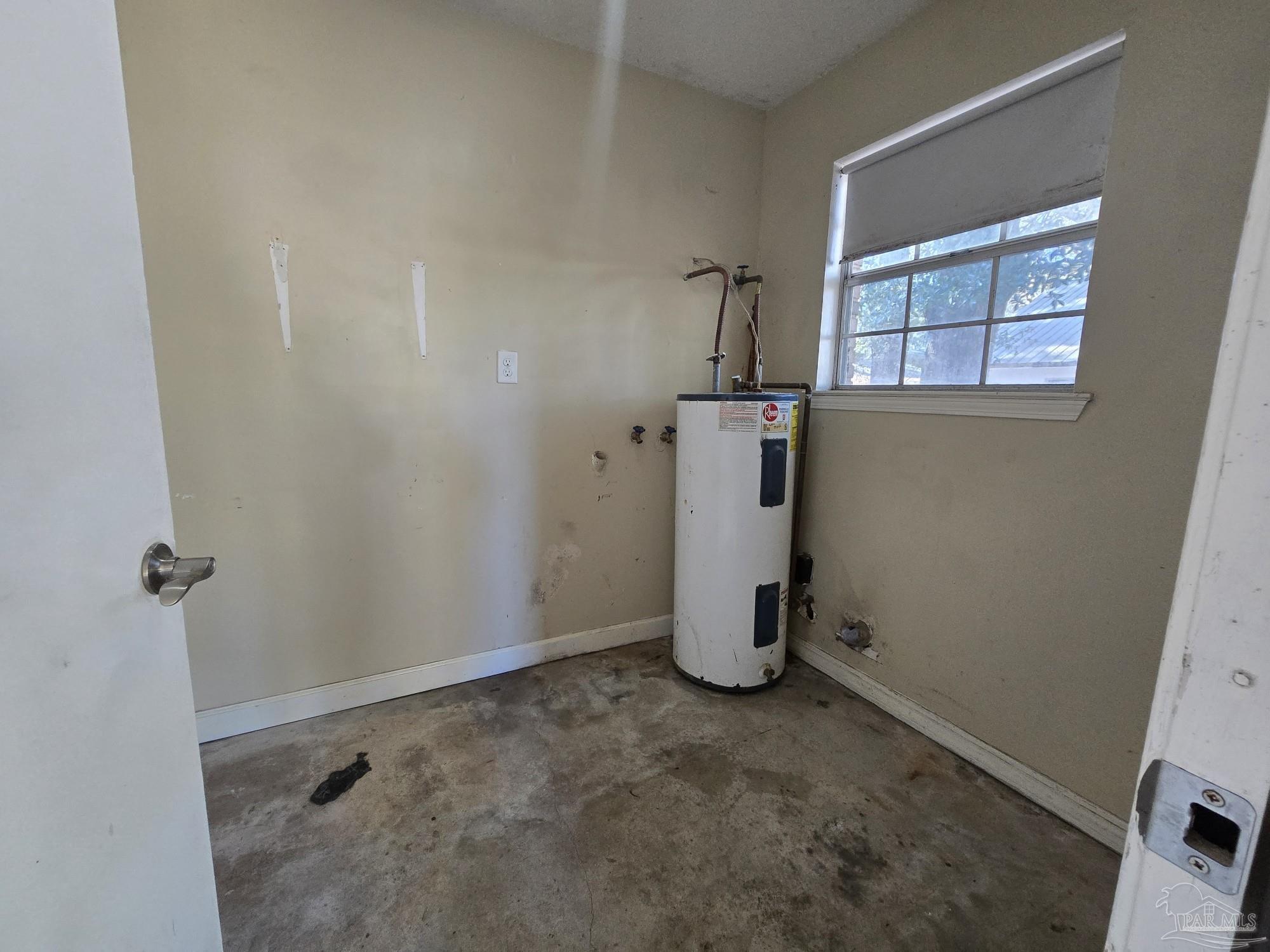 4609 Saufley Field Road, Unit A Pensacola, FL 32526 - Photo 3 of 12