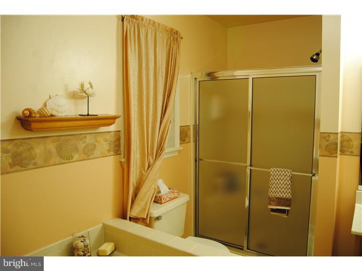 73 Makefield Road Morrisville, PA 19067 - Photo 17 of 25 Master Bathroom