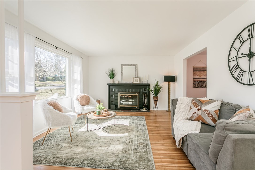 100 Ridgeview Drive Perinton, NY 14445 - Photo 3 of 25