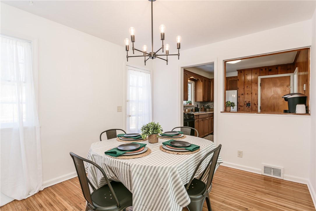 100 Ridgeview Drive Perinton, NY 14445 - Photo 7 of 25