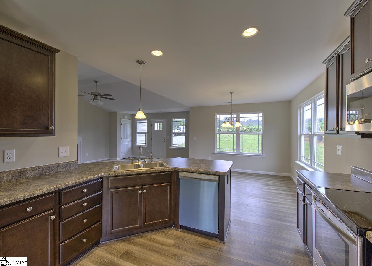 133 Lyman Lake Road Lyman, SC 29365 - Photo 16 of 36