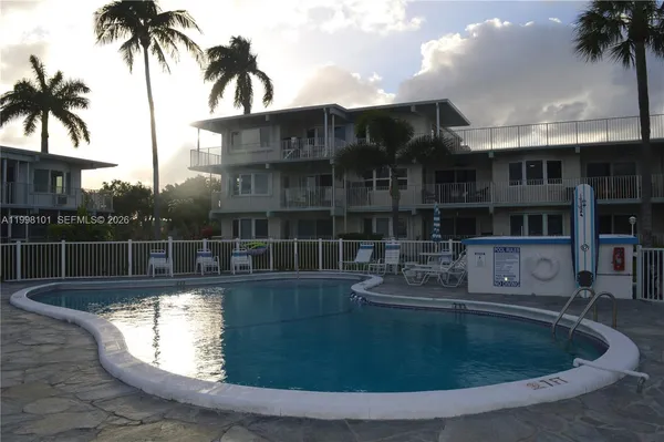 $242,500 | 1511 Southeast 15th Court, Unit 403, Deerfield Beach, FL 33441