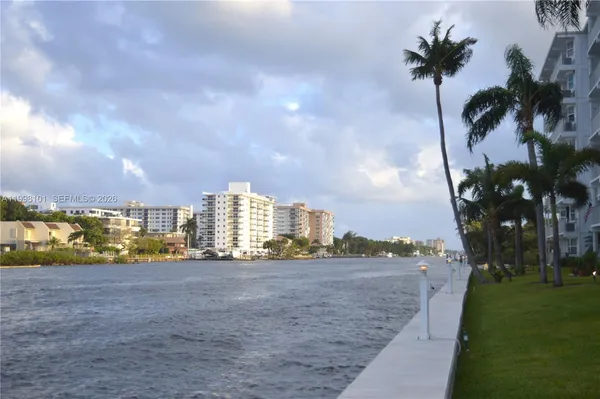 $242,500 | 1511 Southeast 15th Court, Unit 403, Deerfield Beach, FL 33441