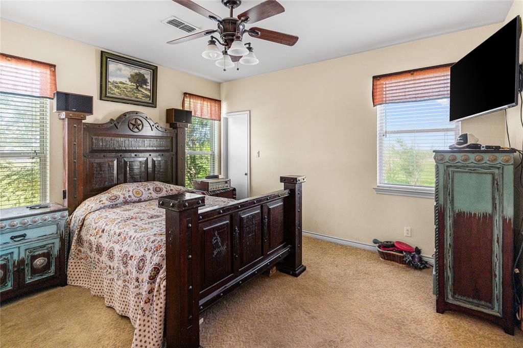 590 County Road 385 Valley View, TX 76272 - Photo 17 of 37