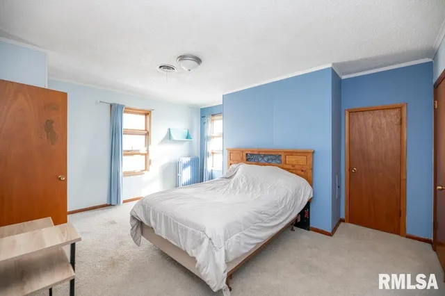 $150,000 | 216 West Santa Fe Avenue, Toluca, IL 61369