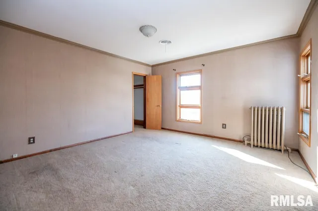 $150,000 | 216 West Santa Fe Avenue, Toluca, IL 61369