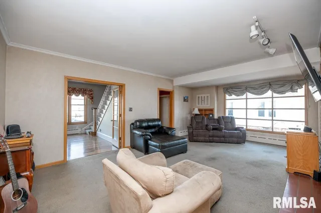 $150,000 | 216 West Santa Fe Avenue, Toluca, IL 61369