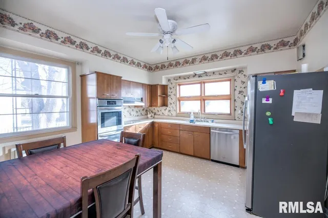 $150,000 | 216 West Santa Fe Avenue, Toluca, IL 61369