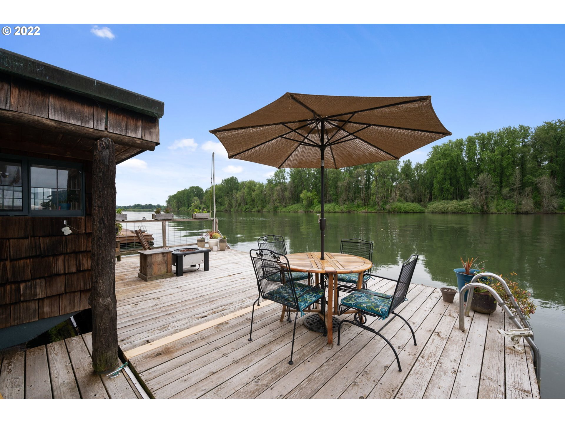 15500 Northwest Ferry Road, Unit 12A B Portland, OR 97231 - Photo 16 of 32 Deck