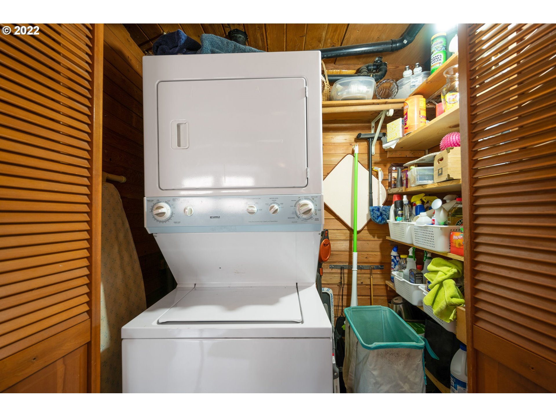 15500 Northwest Ferry Road, Unit 12A B Portland, OR 97231 - Photo 22 of 32 Utility Room