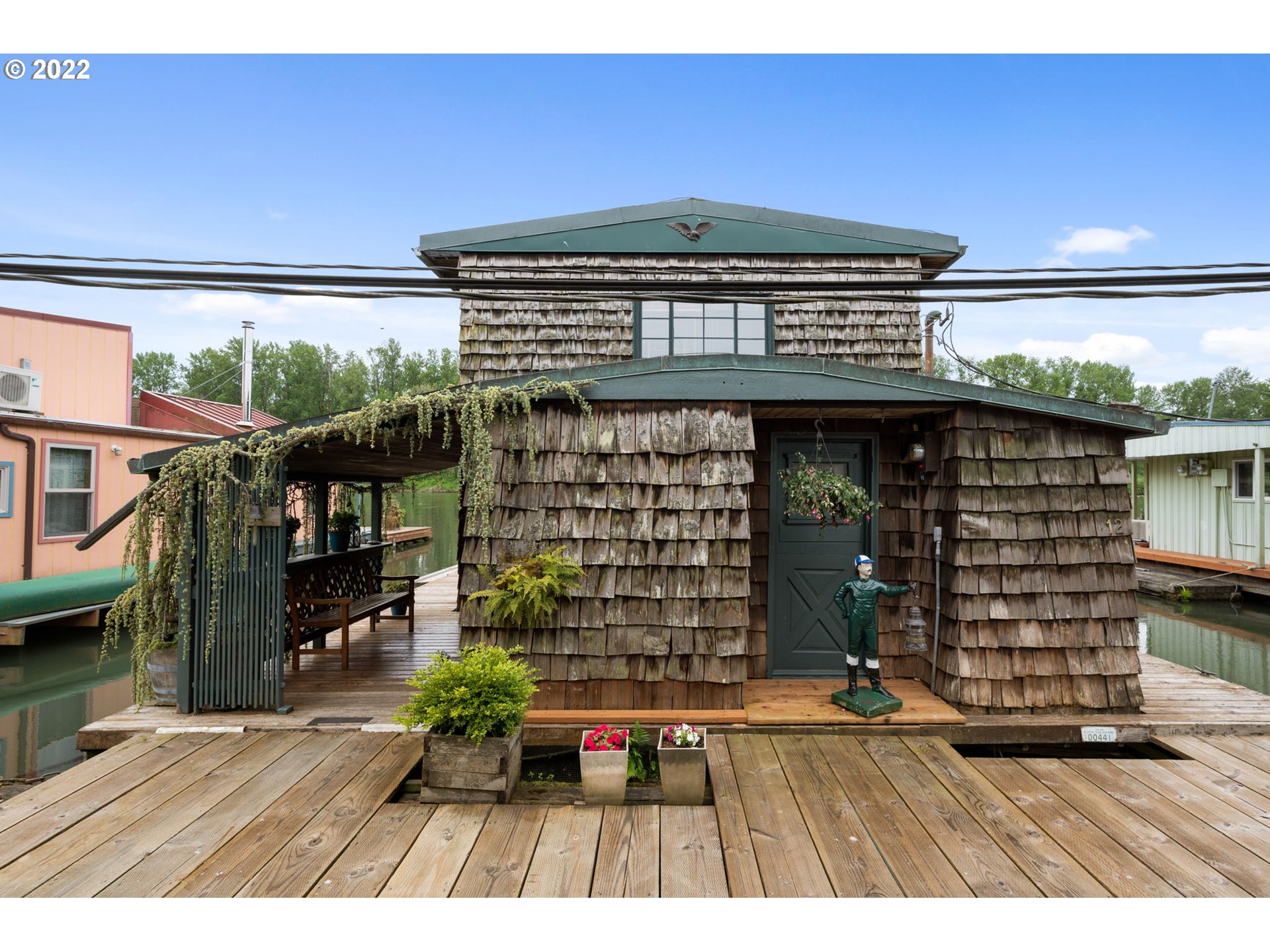 15500 Northwest Ferry Road, Unit 12A B Portland, OR 97231 - Photo 7 of 32 Gallery Image 7