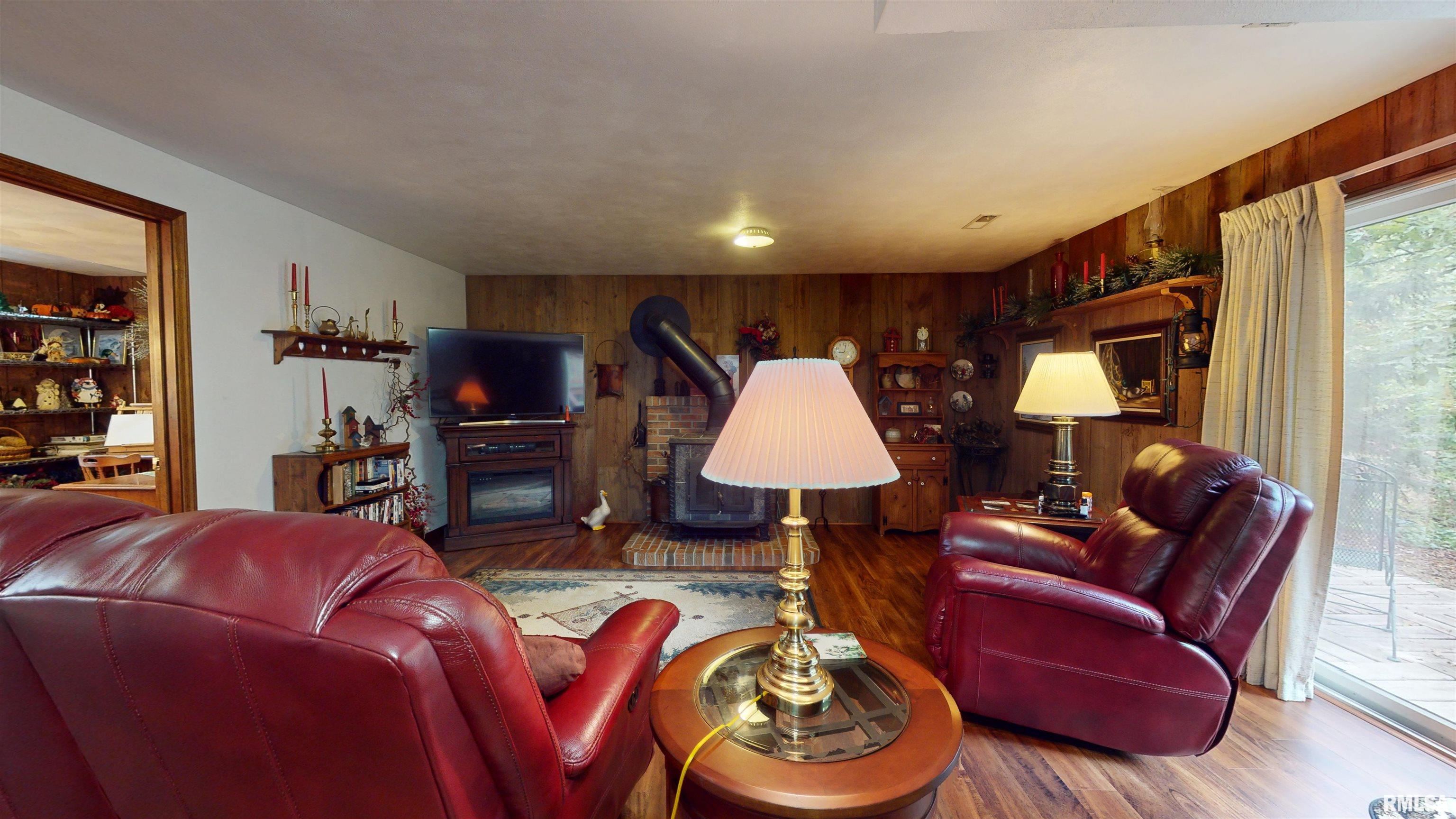 1919 East Truitt Road Chillicothe, IL 61523 - Photo 38 of 46 Gallery Image 38