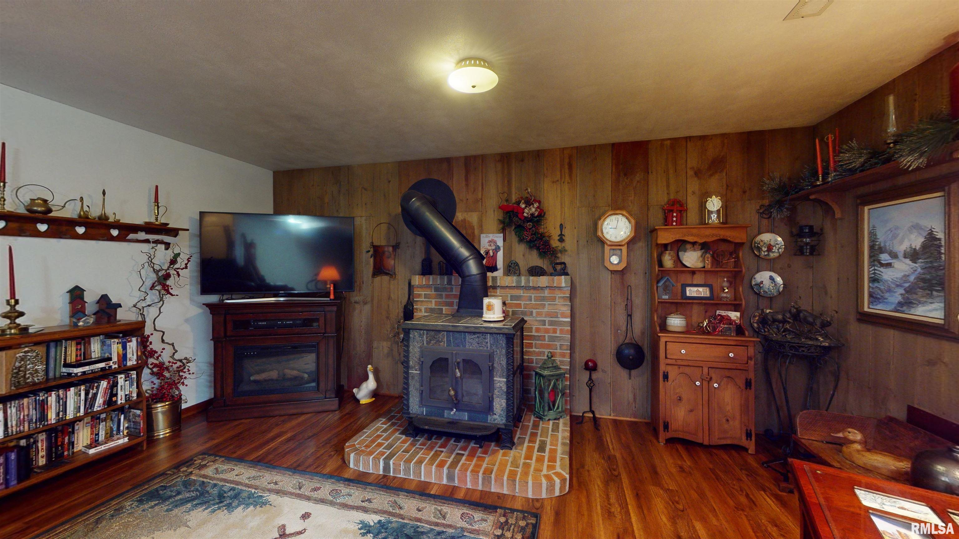 1919 East Truitt Road Chillicothe, IL 61523 - Photo 40 of 46 Gallery Image 40