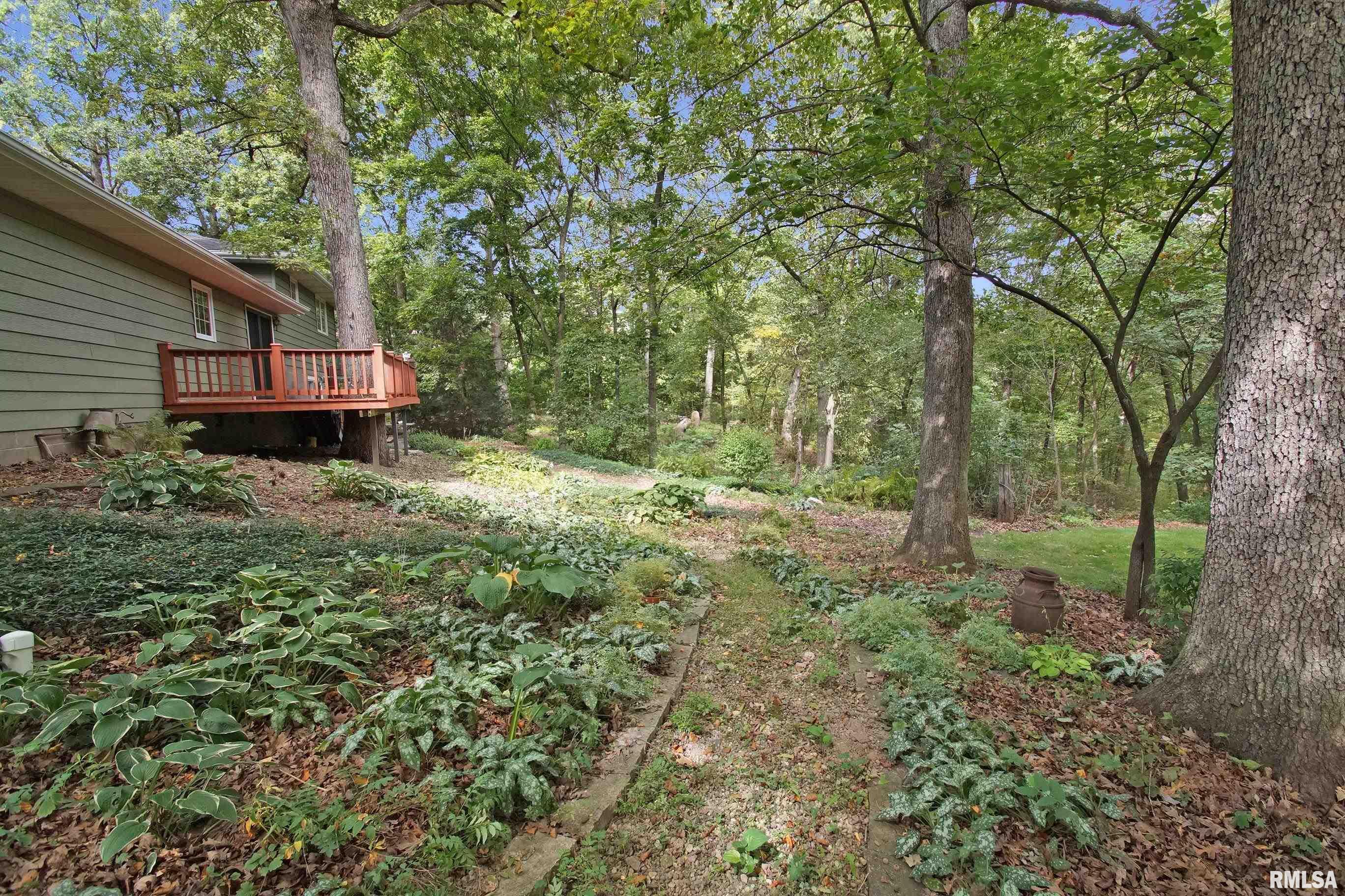 1919 East Truitt Road Chillicothe, IL 61523 - Photo 8 of 46 Gallery Image 8