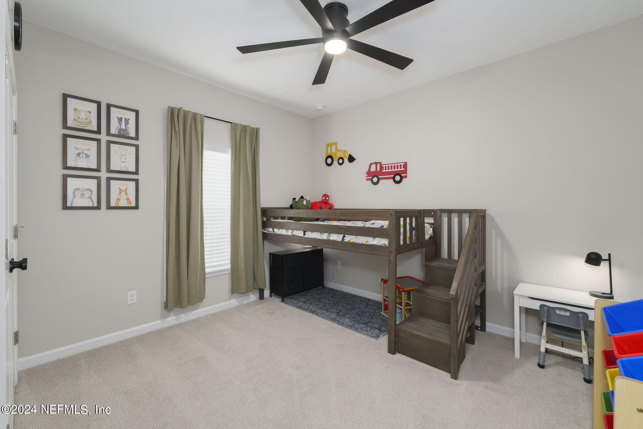 33 Pinzon Pl Street St. Augustine, FL 32095 - Photo 9 of 41 a view of a hallway with workspace and windows