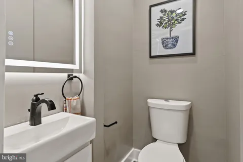 $475,000 | 1015 Watkins Street, Philadelphia, PA 19148