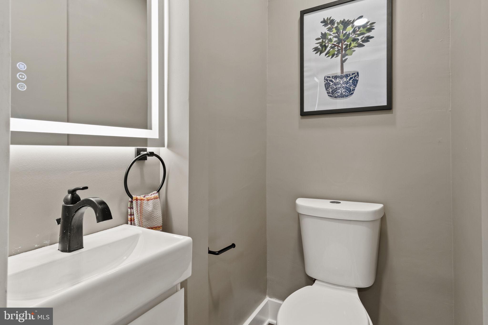 1015 Watkins Street Philadelphia, PA 19148 - Photo 15 of 45