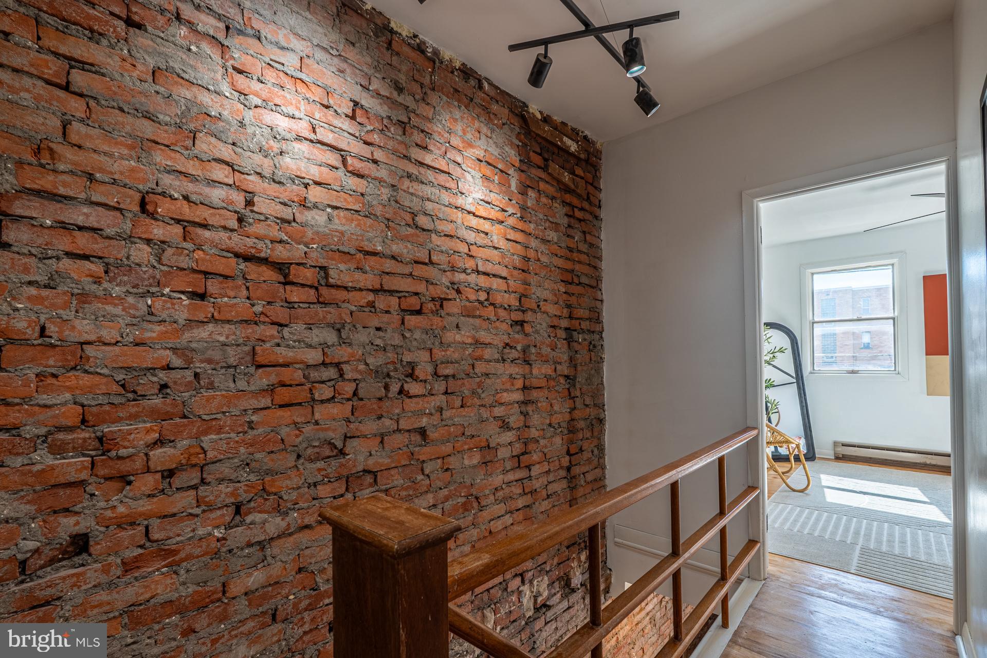 1015 Watkins Street Philadelphia, PA 19148 - Photo 22 of 45