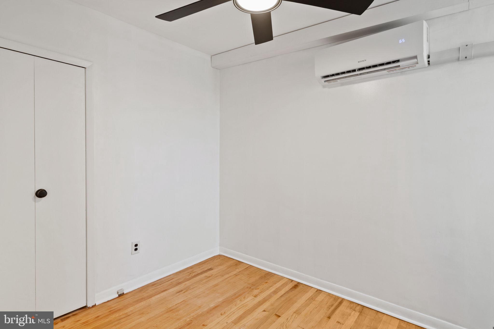 1015 Watkins Street Philadelphia, PA 19148 - Photo 26 of 45