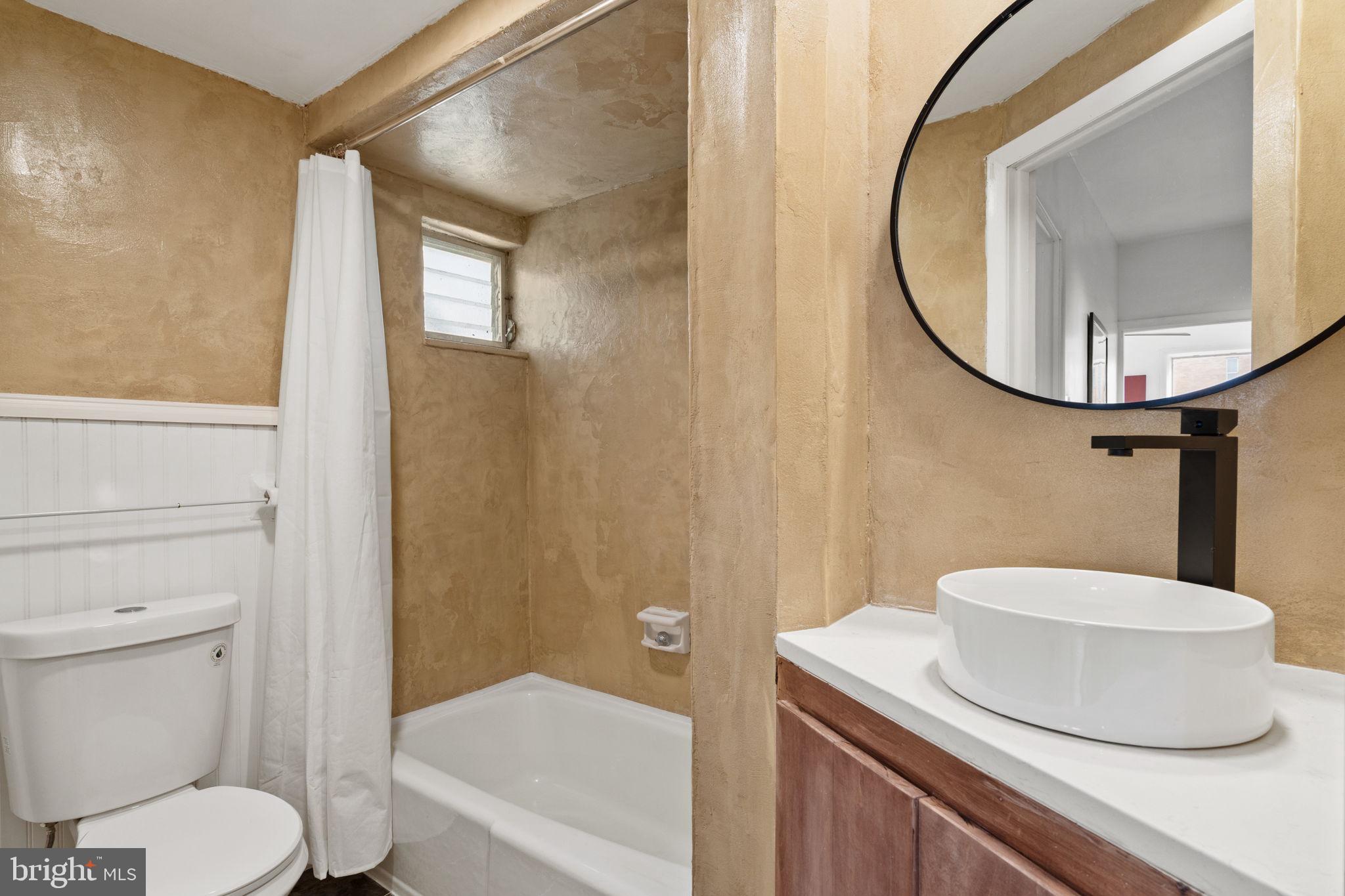 1015 Watkins Street Philadelphia, PA 19148 - Photo 28 of 45