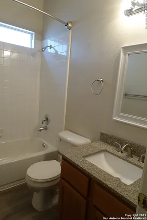 $1,895 | 15838 Drexel, San Antonio, TX 78247