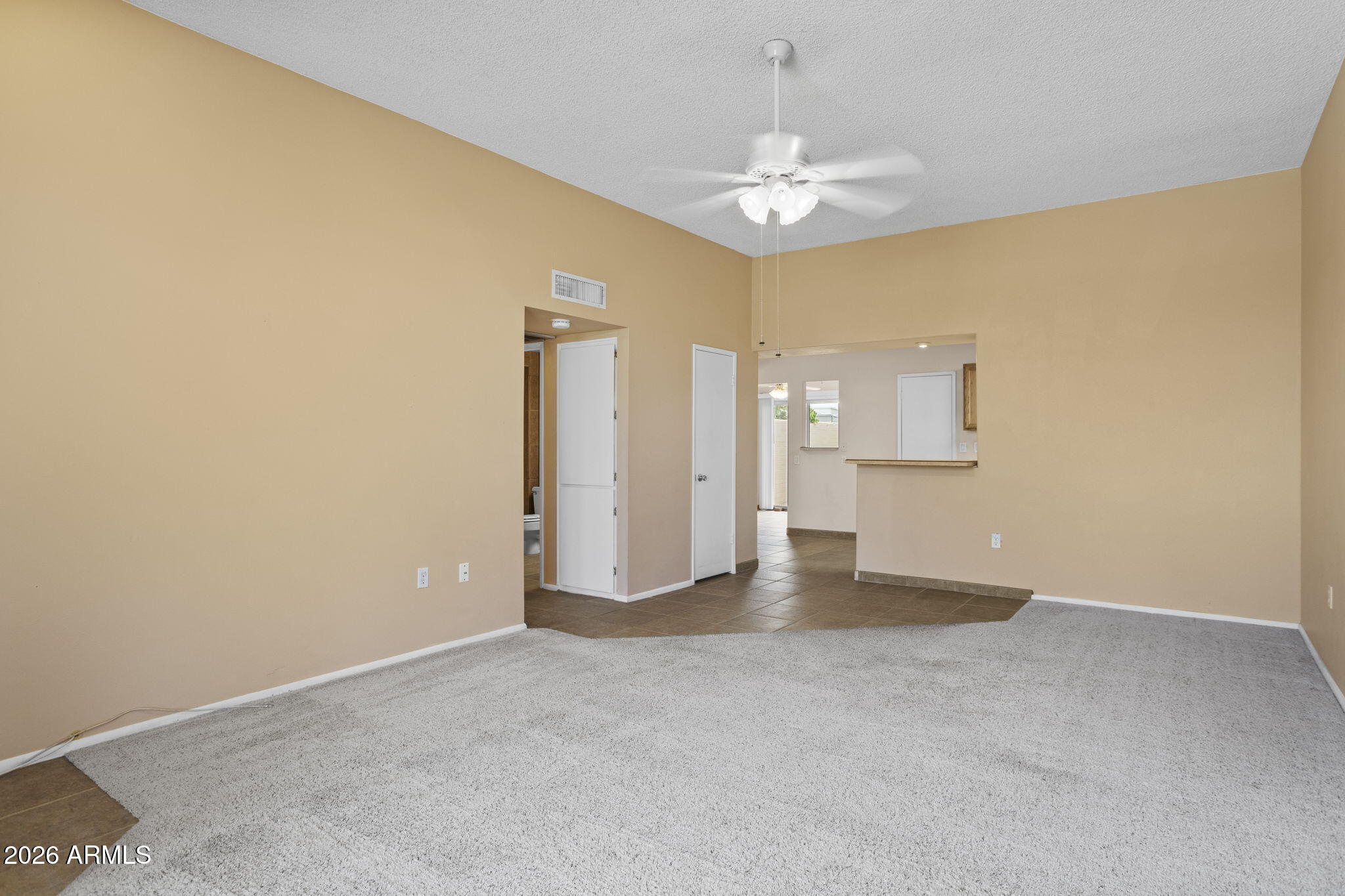 10060 West Royal Oak Road, Unit F Sun City, AZ 85351 - Photo 7 of 22 10060 W Royal Oak Rd F Sun City - 228