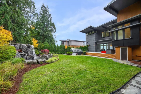 $3,460,000 | 3037 Northeast Harrison Drive, Issaquah, WA 98029