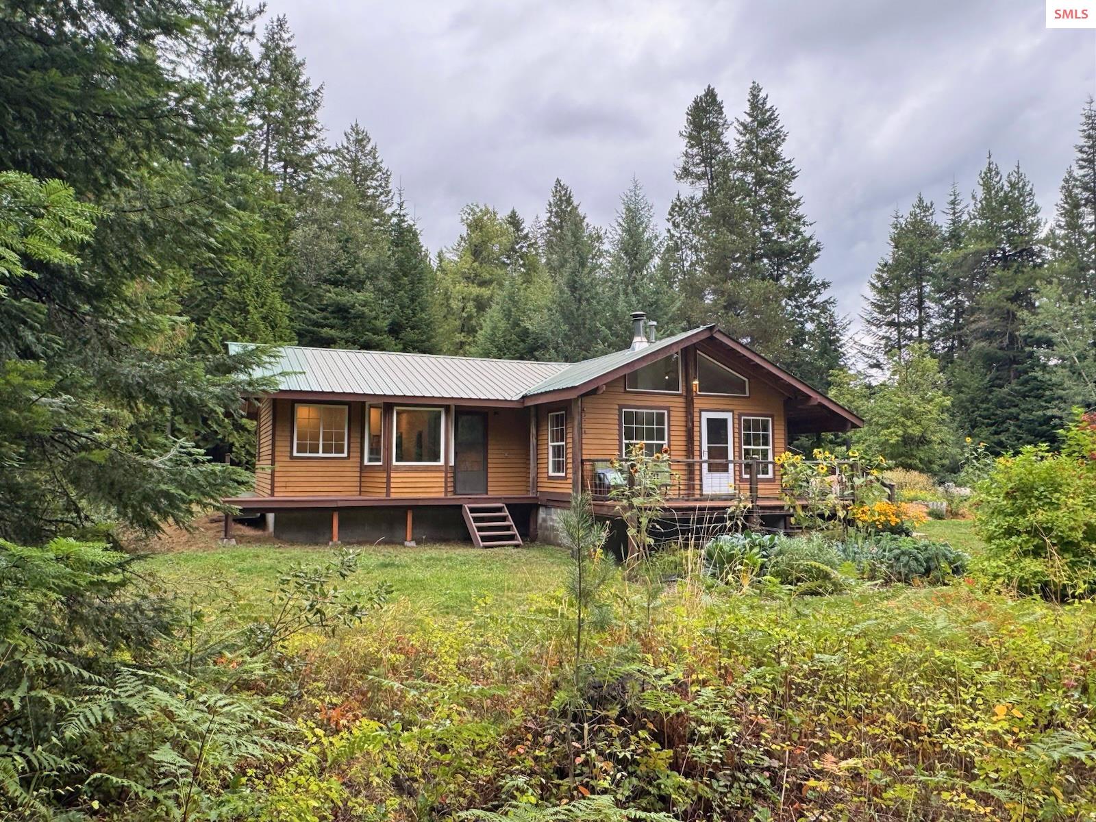 633 Old Mill Road Sandpoint, ID 83864 - Photo 40 of 65 A tapestry of colors