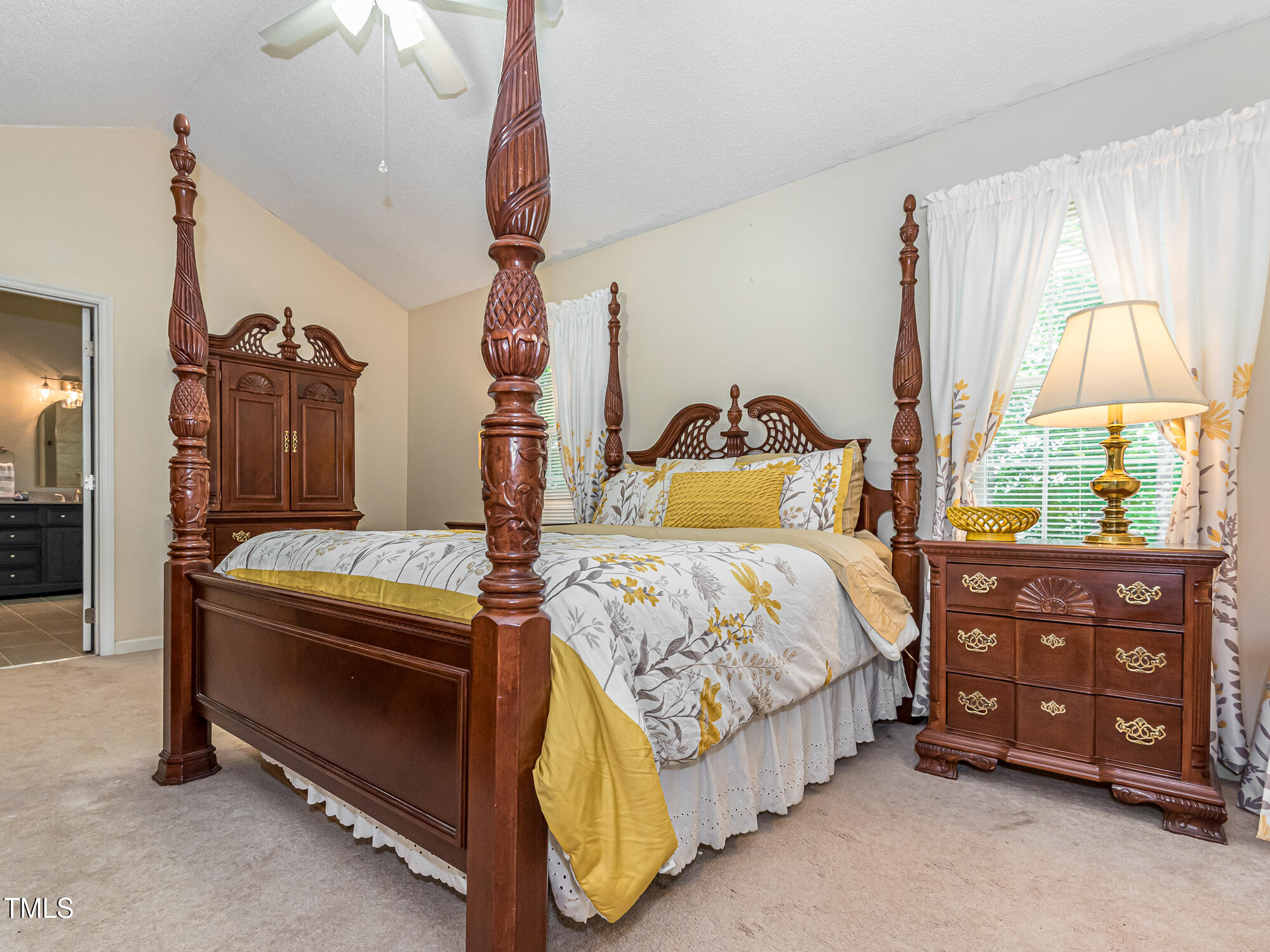 5536 Centipede Trail Raleigh, NC 27610 - Photo 24 of 42 InTrust_Realty_Lee_5536_Centipede-1030
