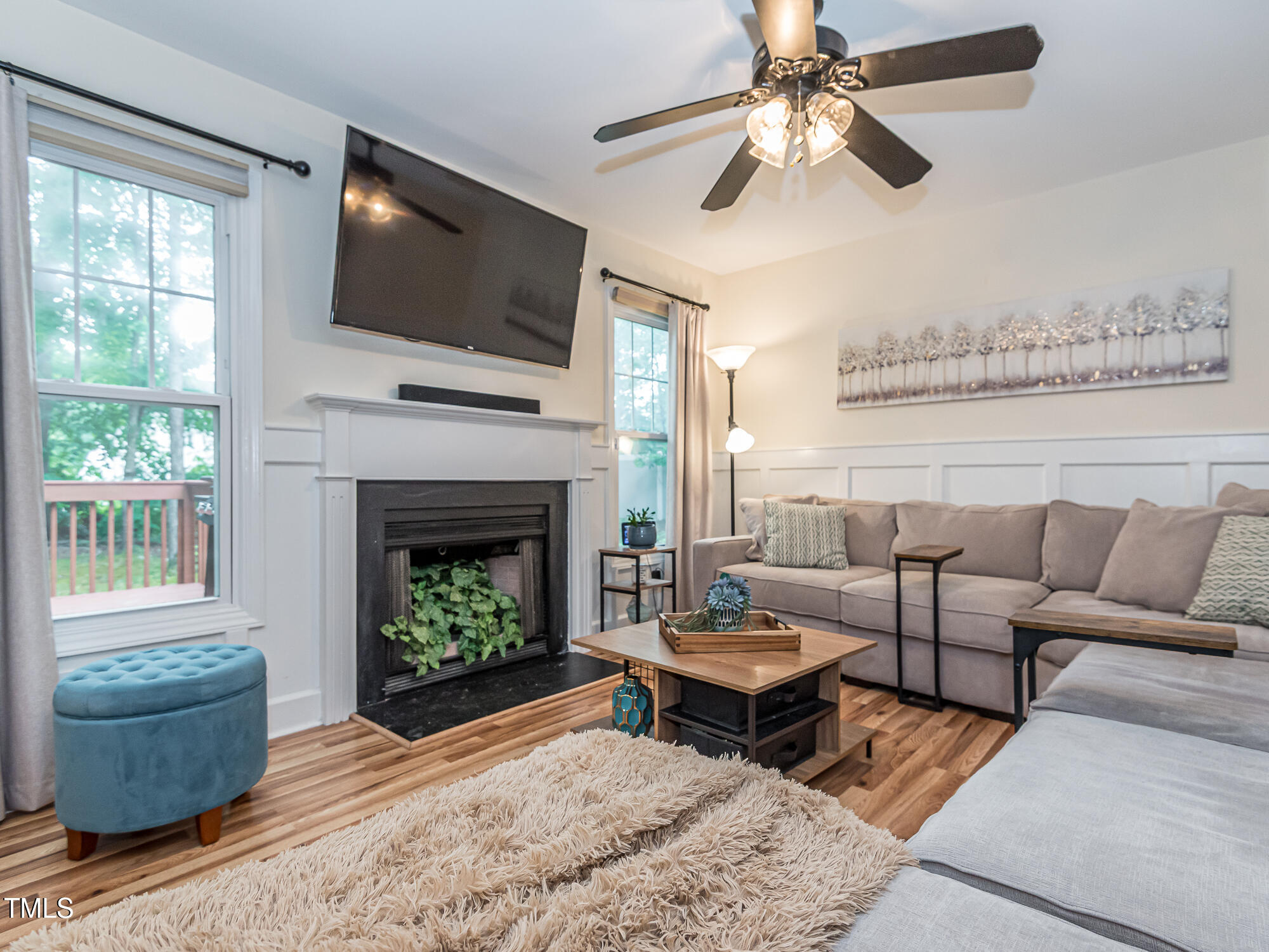 5536 Centipede Trail Raleigh, NC 27610 - Photo 5 of 42 InTrust_Realty_Lee_5536_Centipede-1039