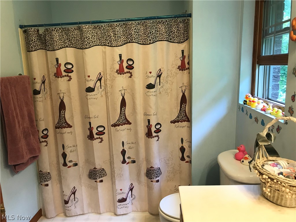 7856 Middle Run Road Dover, OH 44622 - Photo 25 of 33 Gallery Image 25