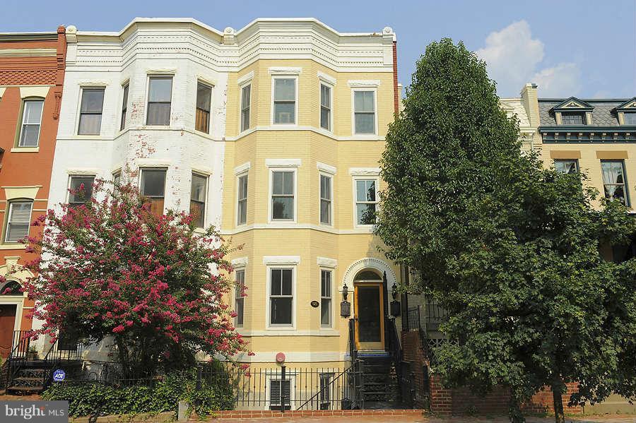 629 4th Street Northeast, Unit 3 Washington, DC 20002 - Photo 2 of 30 front view of a building