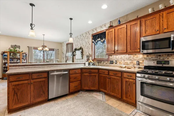 $445,000 | 1430 Woodland Way, Lake City, MN 55041