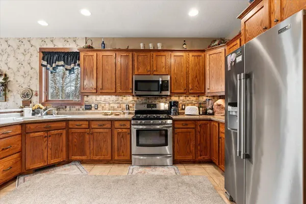 $445,000 | 1430 Woodland Way, Lake City, MN 55041