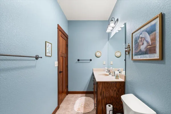 $445,000 | 1430 Woodland Way, Lake City, MN 55041