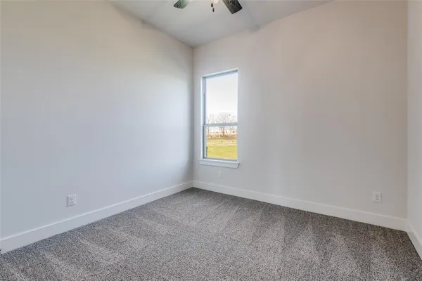 $711,680 | 815 Evergreen Way, Nevada, TX 75173