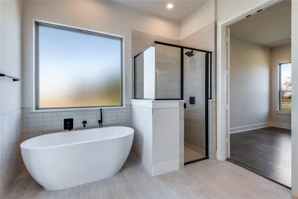 $711,680 | 815 Evergreen Way, Nevada, TX 75173