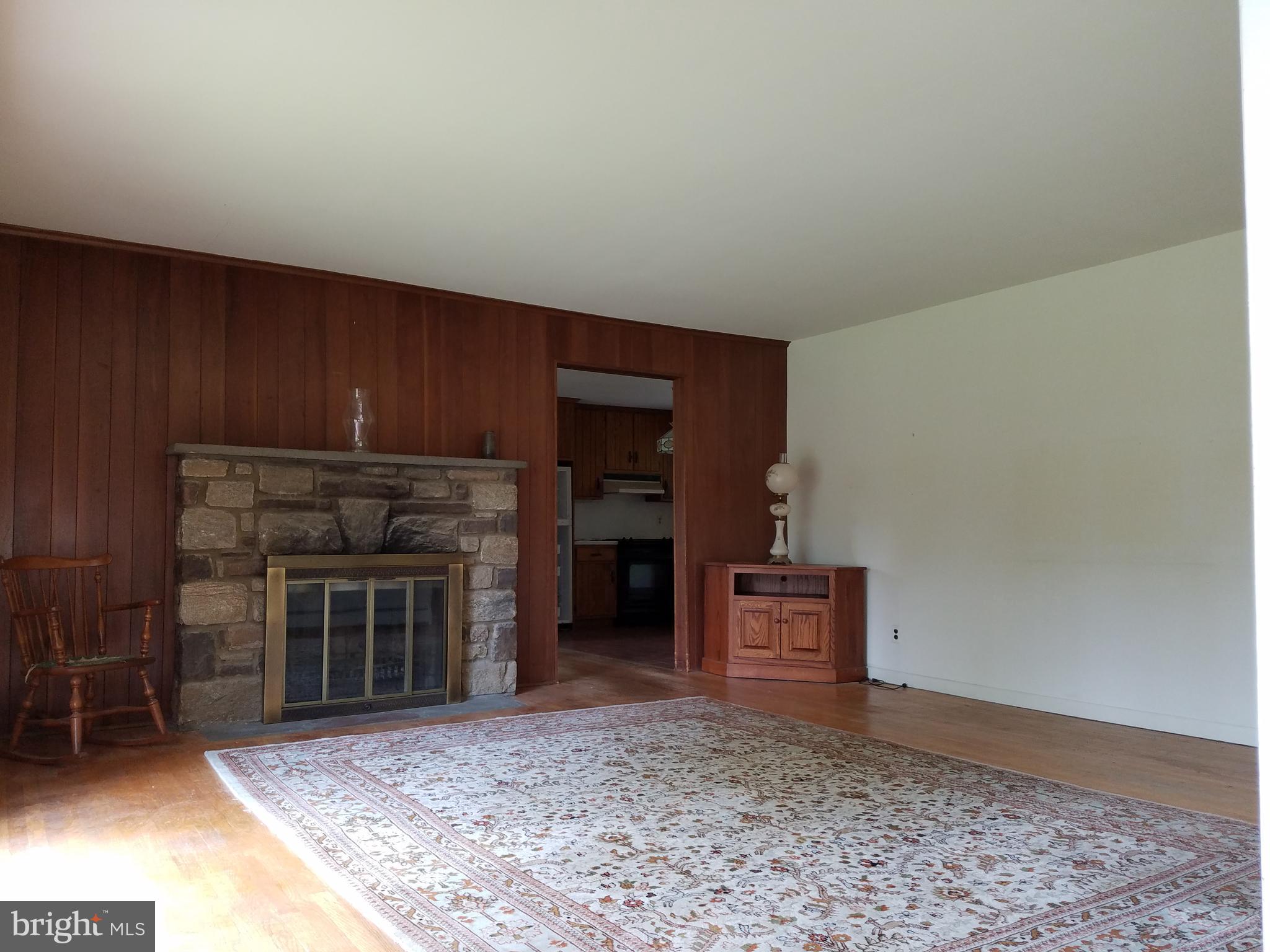 3413 Tyson Road Newtown Square, PA 19073 - Photo 3 of 24