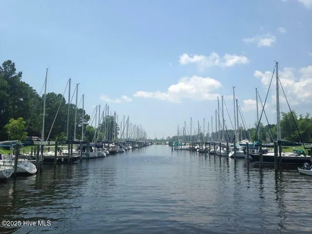 $42,000 | 31 Pecan Grove, Oriental, NC 28571