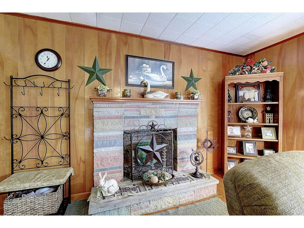 715 Grove Avenue Erwin, TN 37650 - Photo 10 of 31 Photo 10