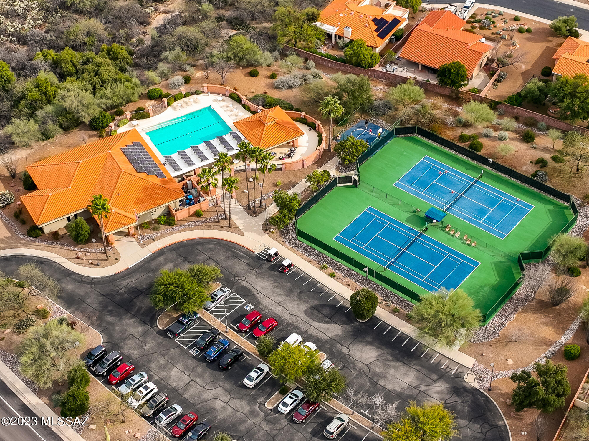 1329 East Crown Ridge Drive Tucson, AZ 85755 - Photo 33 of 38